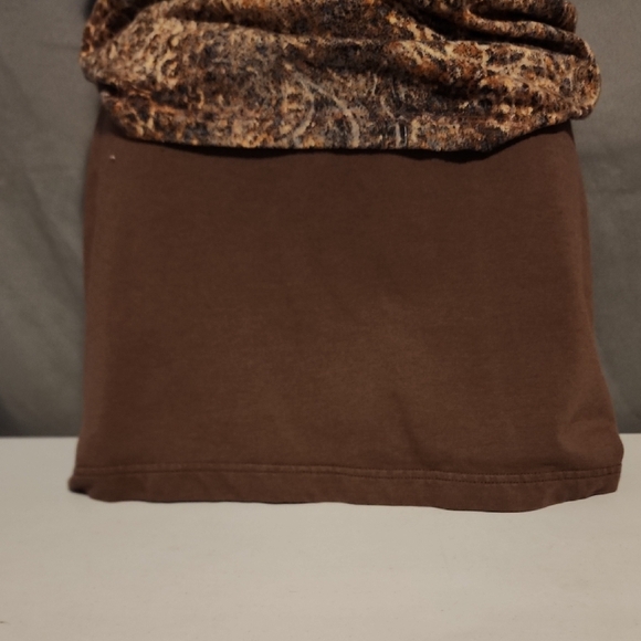 Brown Mini Skirt with Ruched Relaxed Style - Picture 3 of 7